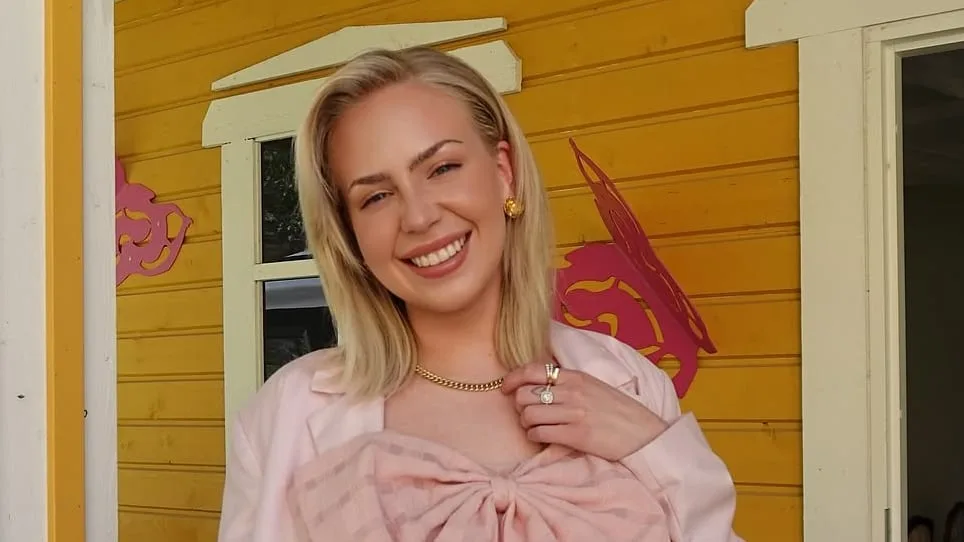 Polizei ermittelt nach Tragödie - Influencerin (27) stirbt nach Beauty-Eingriff