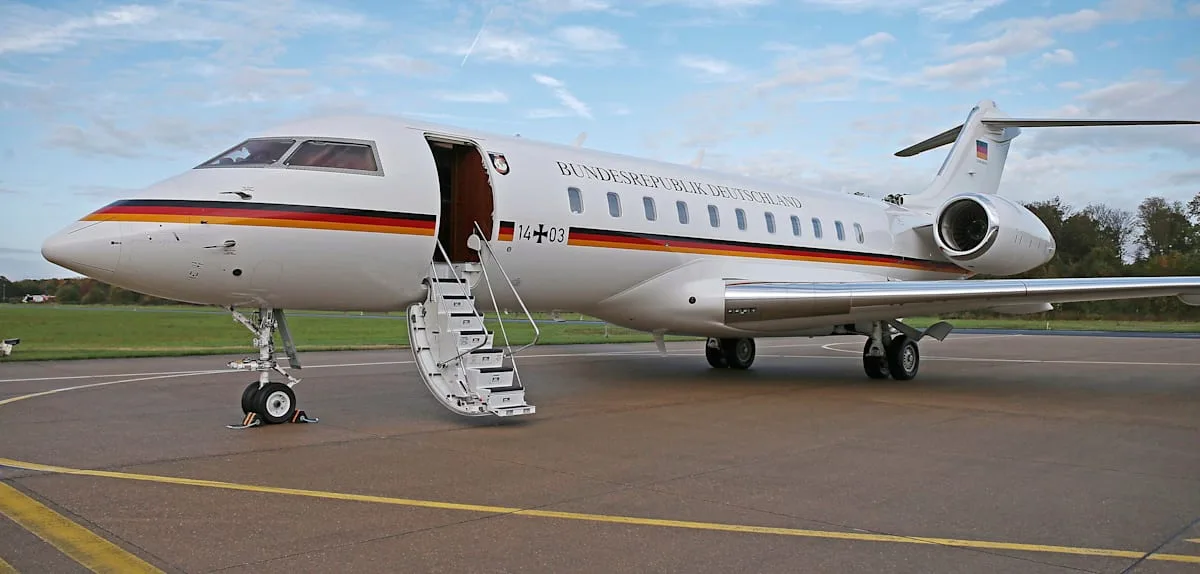 Regierungsflieger strandete im Urlaubsparadies – Ministerium äußert sich zu „Afrika-Training“