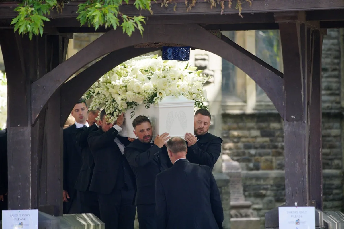 Bonnie Tyler remembered as ‘a star, but never a diva’ at her funeral