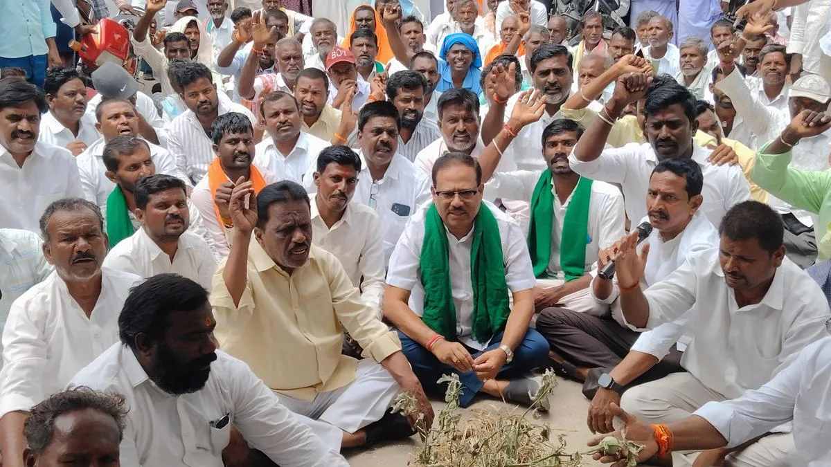 Shivaraj Patil demands 12-hour power supply
