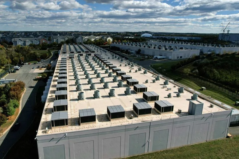 Demanda de energia de data centers dispara na CPFL, mas rede trava expansão