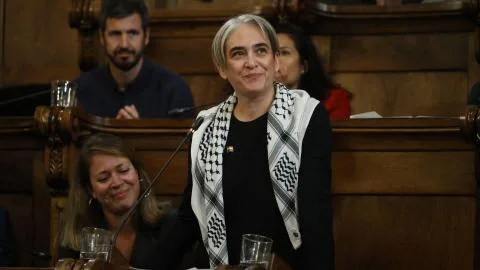 El Frente Amplio propone a Ada Colau como candidata al 29N y tiende la mano a Podemos