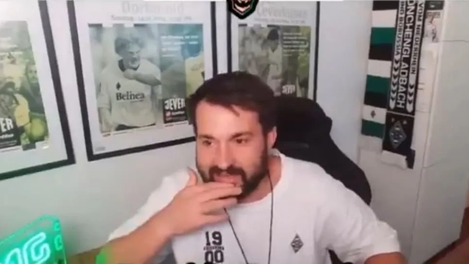 Es ko*** mich so dermaßen an - Gladbach-Streamer rastet live aus