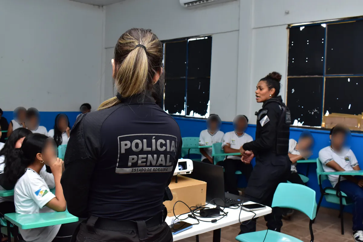 Programa Escola que Protege inicia ações de prevenção às drogas e violência em escolas de Roraima