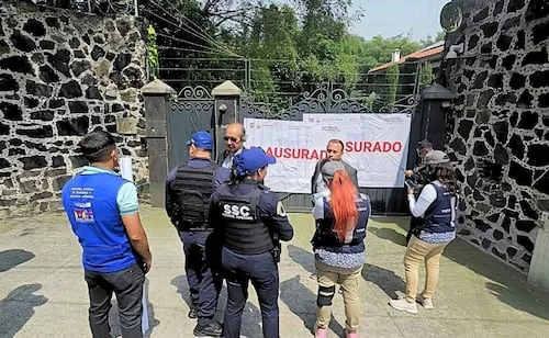 Alcaldía Miguel Hidalgo clausura casa en Lomas Virreyes; de acuerdo con vecinos, se realizaban fiestas que terminaban hasta las 10 de la mañana