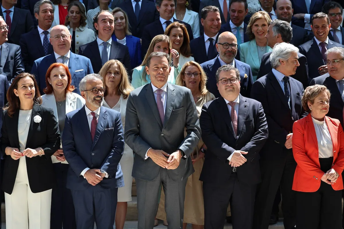 100 mil em assessorias, ações de governantes escondidas: a polémica na REN