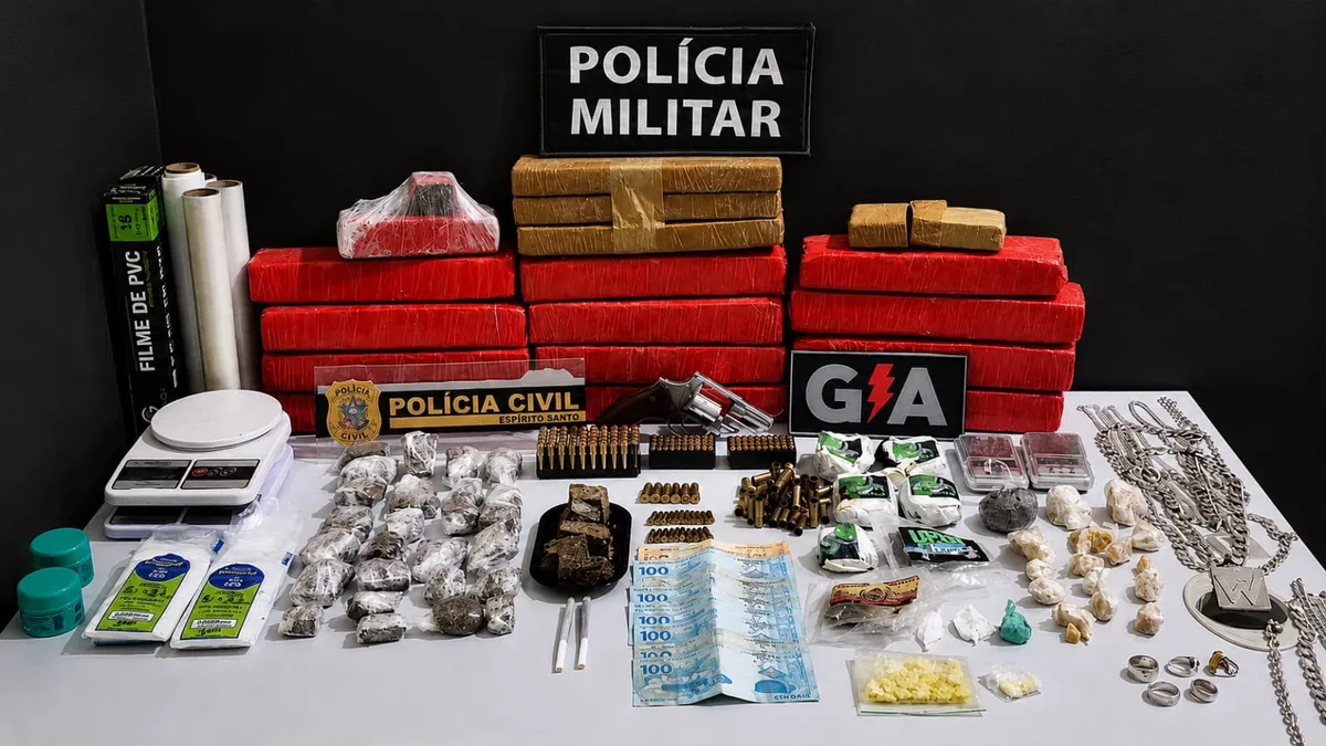 Mais de 15 kg de drogas são apreendidos e mulher é presa em Ecoporanga