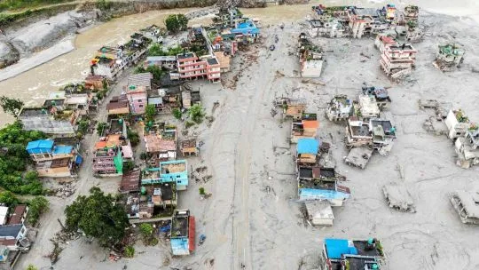 Los científicos culpan al cambio climático por las devastadoras inundaciones en Nepal y advierten que serán inevitables