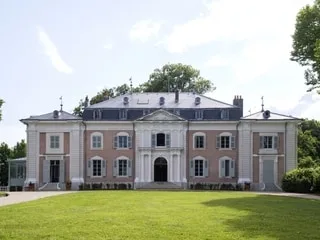 Dans l’Ain, visitez le magnifique château où Voltaire a passé les 20 dernières années de sa vie