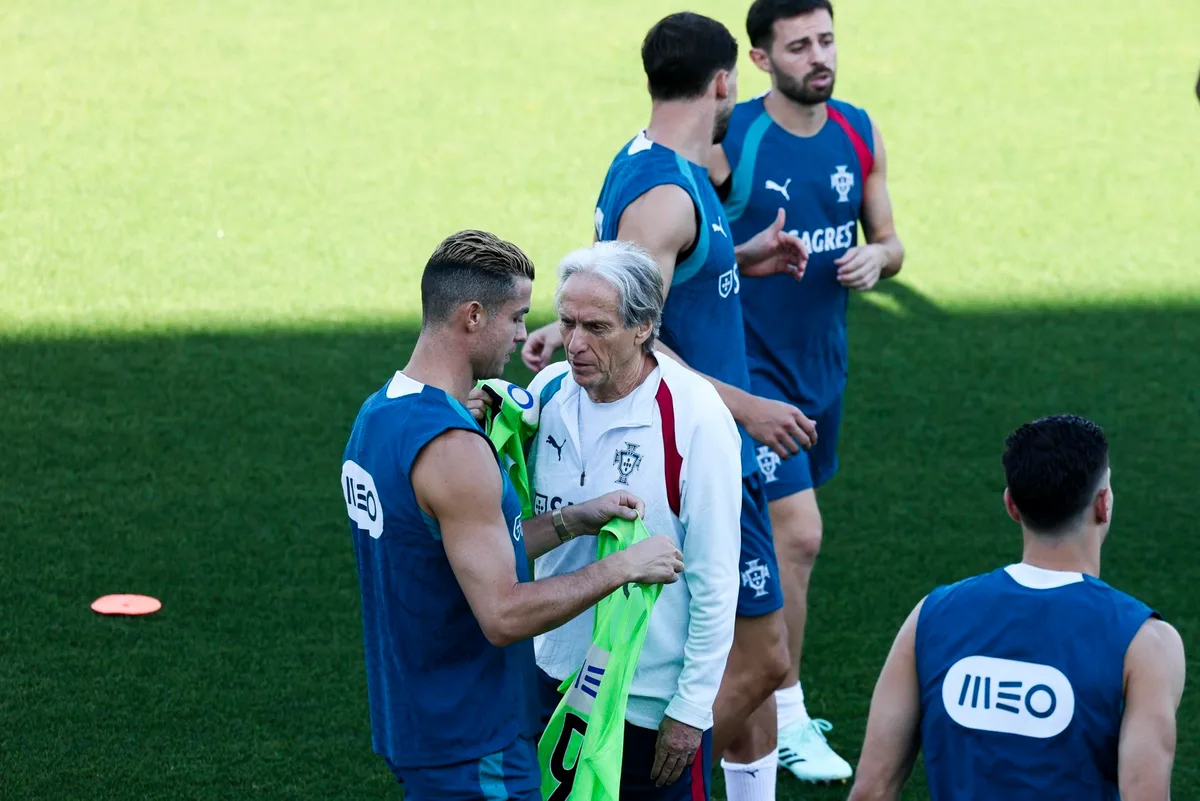 Presidente da federação portuguesa quer Cristiano Ronaldo na seleção já em novembro