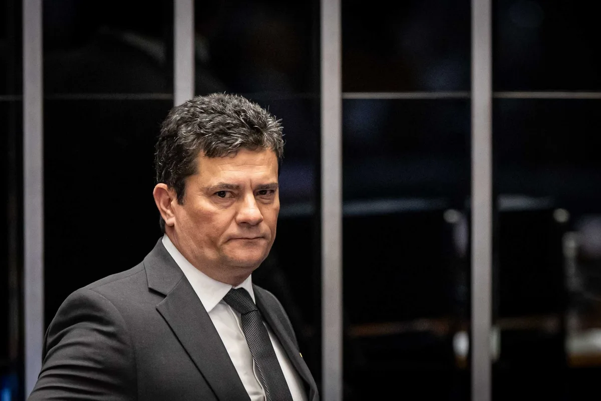 Após Lula citá-lo no JN, Moro ataca: "Transtornado. Rancoroso. Mentiroso"