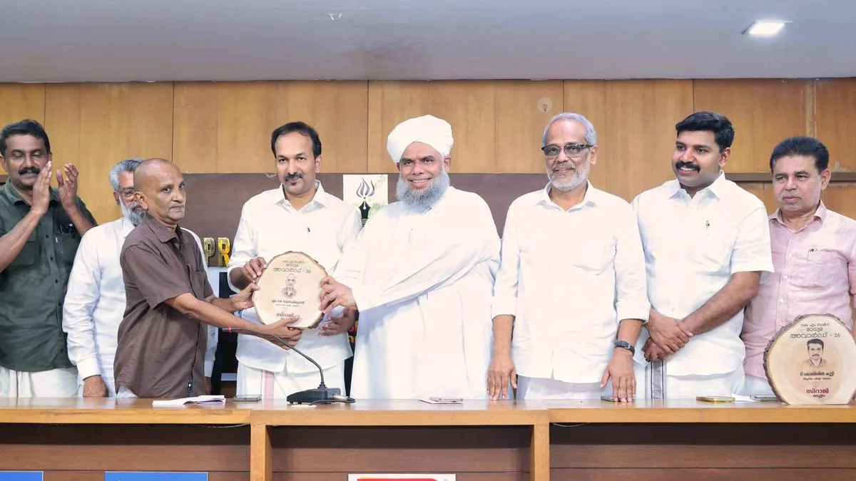 M.K. Suresh Kumar wins K.M. Basheer award