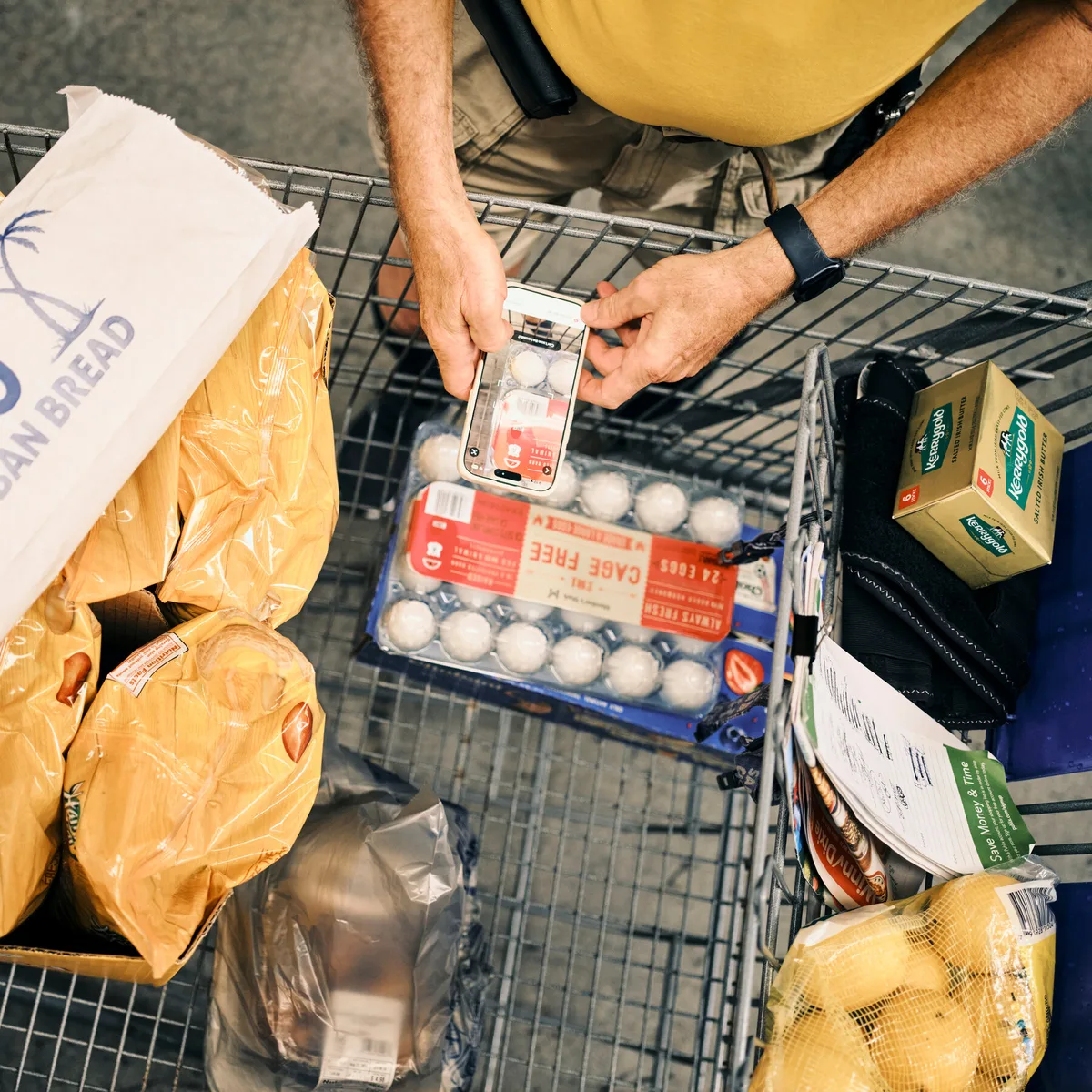 July Retail Sales Notch Biggest Drop in Over a Year
