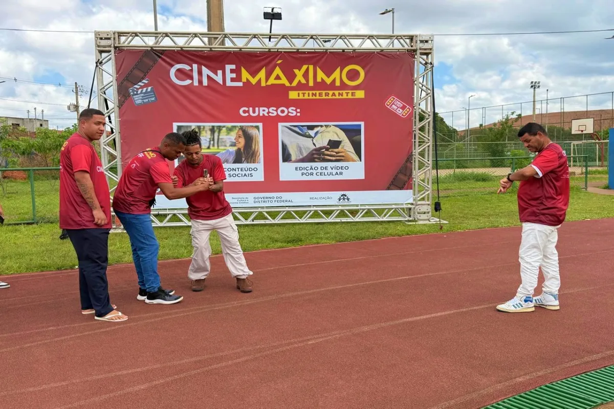 Cinemáximo Itinerante recebe mais turmas para oficinas de vídeo gratuitas