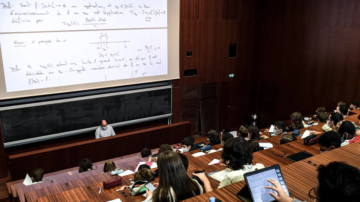 Classement de Shanghai des universités: les États-Unis toujours en tête, quatre établissements français dans le top 100