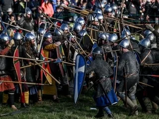 REPORTAGE. 960 ans après, les Normands rejouent la conquête de l’Angleterre à Hastings