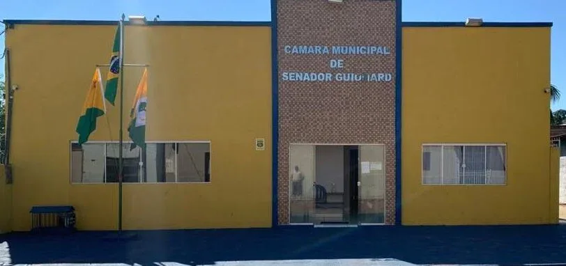Câmara de Senador Guiomard cria auxílio-alimentação de R$ 1 mil para vereadores e servidores