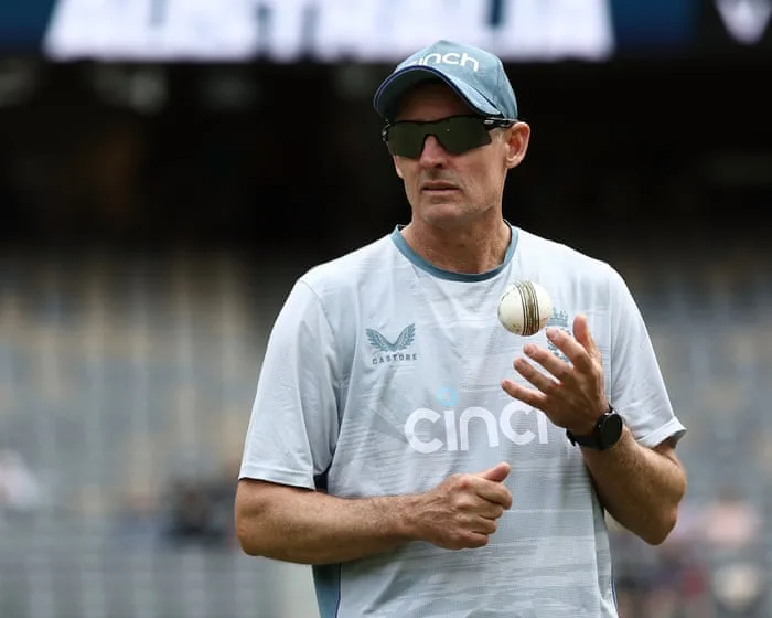 ‘He has fire and ice’: Mike Hussey on Fleming’s new England Test era