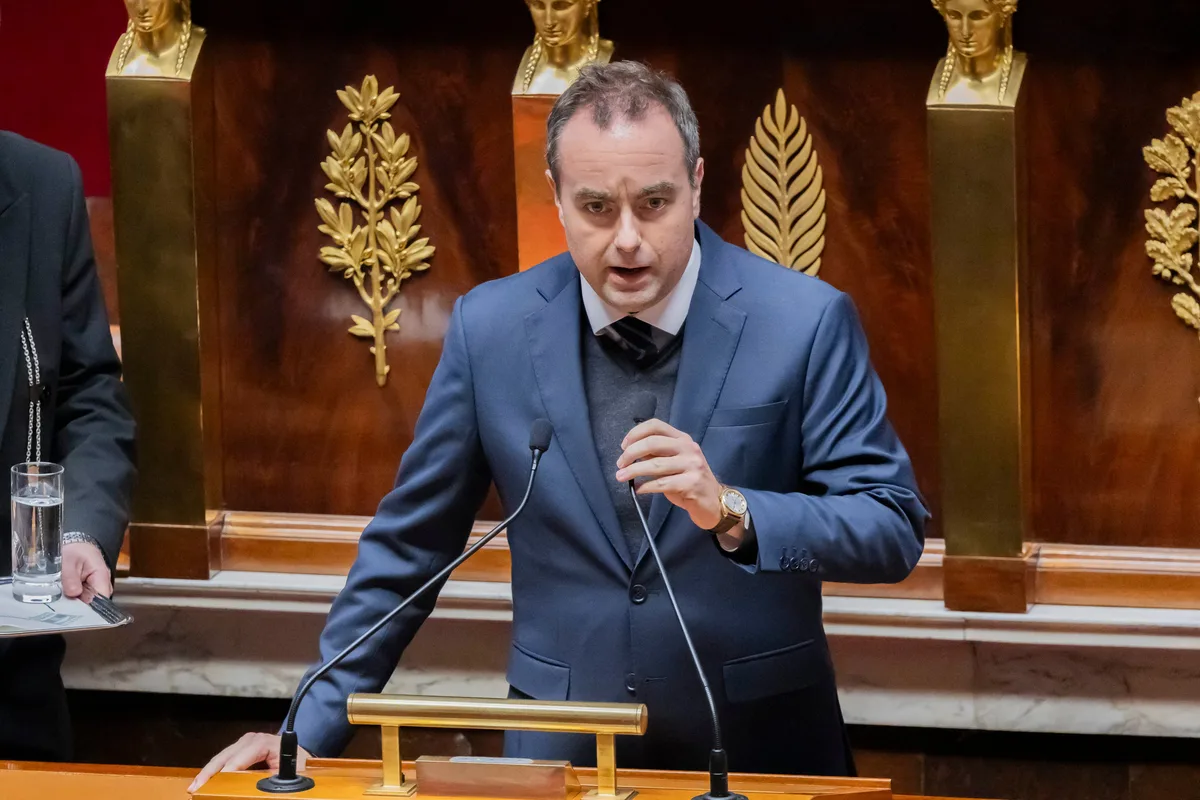 La France risque-t-elle une crise de la dette ? Le budget 2027 dans le viseur des marchés