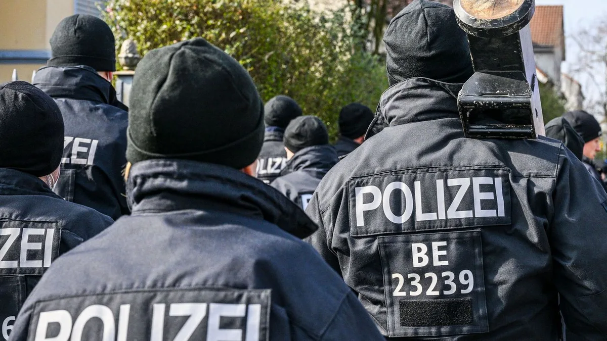 In Niedersachsen: Clankriminalität: Fallzahlen sinken zum dritten Mal in Folge