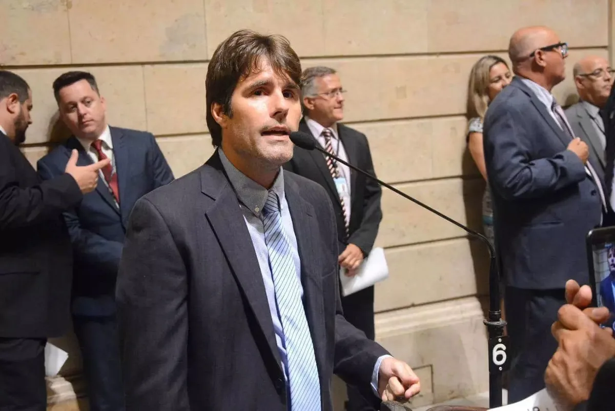 Quem é Júnior da Lucinha, candidato a deputado alvo de impugnação eleitoral