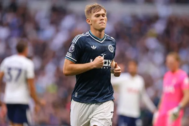 Man Utd’s private Lewis Hall transfer plan as Newcastle confirm price tag