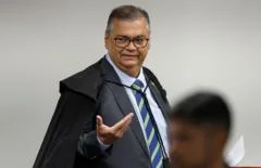 'Dark Horse': Dino retira sigilo de material da polícia de SP sobre financiamento do filme