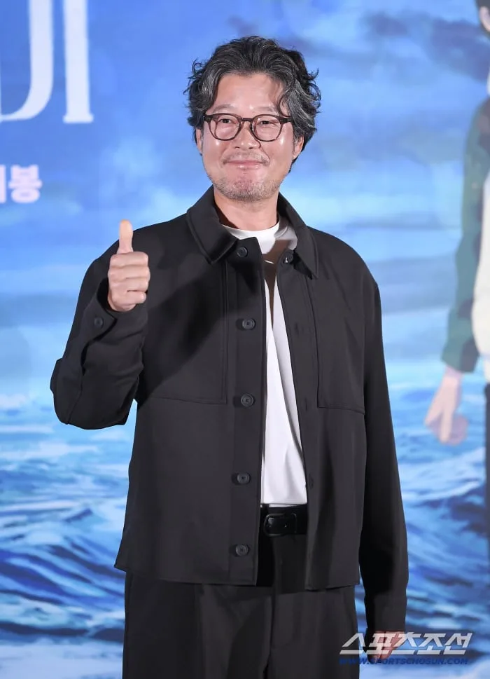 [포토] '아가미'에서 노인 목소리 연기한 유재명