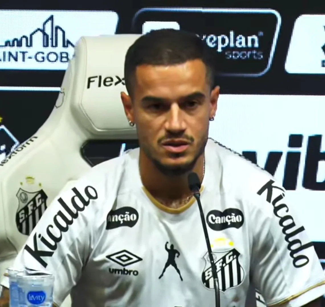 “Todo el estadio insultándome, en mi casa...”