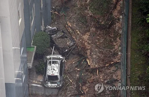 충청권·전북 산사태 위기경보 '주의'로 상향…집중 호우 대비