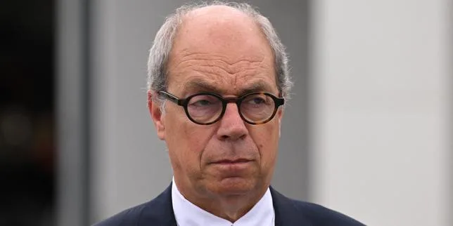 Pierre Coppey, ancien président de Vinci Autoroutes, choisi comme nouveau contrôleur général des lieux de privation de liberté par Emmanuel Macron