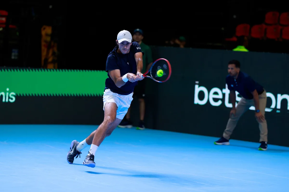 Heide aplica mais uma virada para o Brasil e, diante de Wawrinka, faz 2 a 0 na Copa Davis