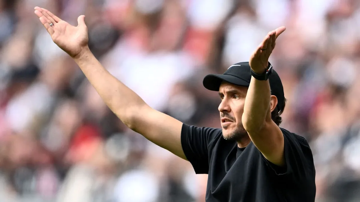 Frust nach dem Spiel - Diese Szene macht Freiburg-Trainer Schuster sauer