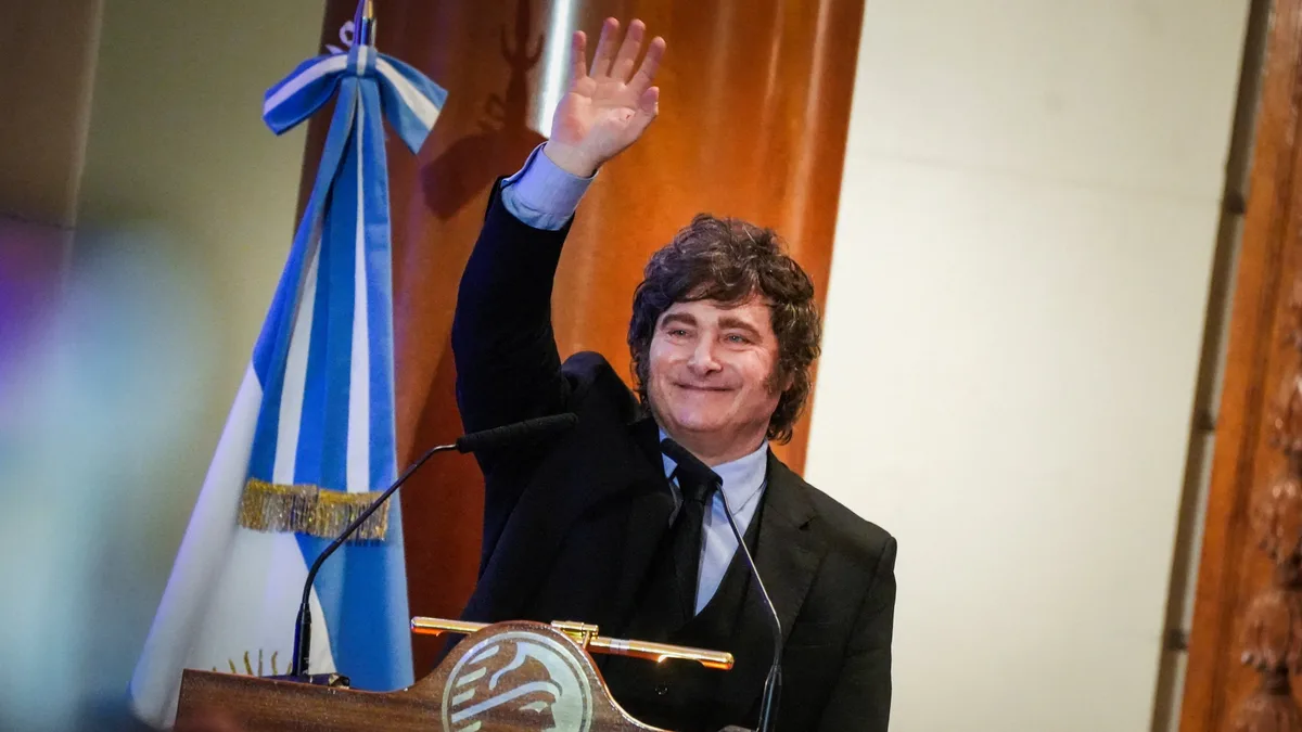 Javier Milei retoma sus actividades y dará un discurso en cadena nacional este lunes en homenaje a José de San Martín