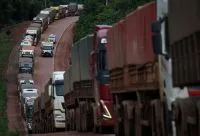 SP: ônibus fretado que caiu em ribanceira não tinha cadastro na ANTT