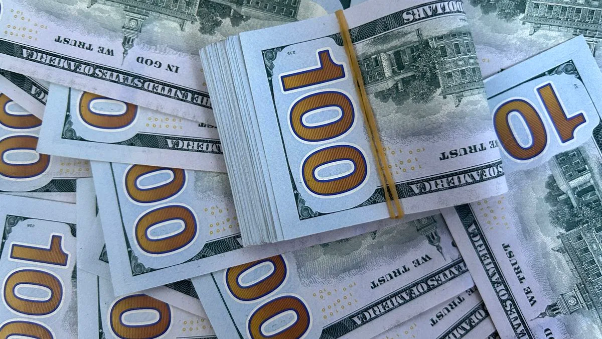 Depósitos en dólares récord: la oportunidad para volcar u$s10.000 millones al crédito productivo