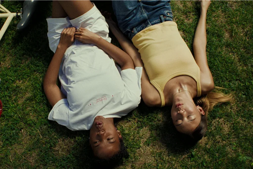 MoreThan Films Acquires Serville Poblete’s Buzzy Toronto Hangout Comedy ‘Sunburn’ (EXCLUSIVE)