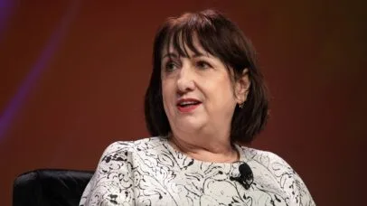 Gillian Gilbert, tecladista do New Order, revela estar com câncer