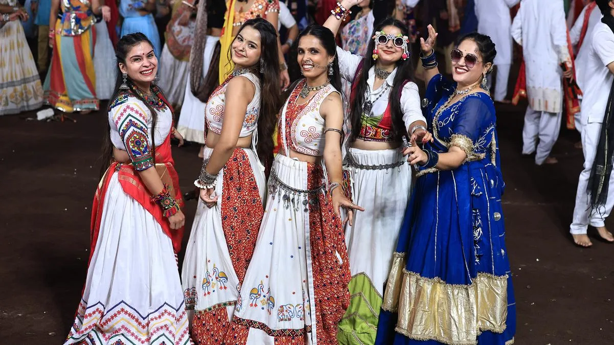 Dandiya dressing gets bolder and blingier