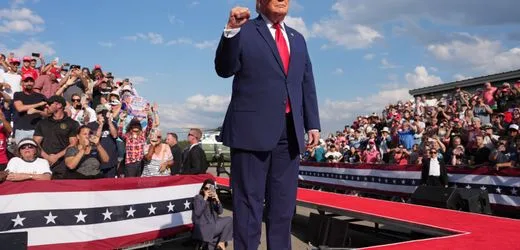 Donald Trump beim Wahlkampf in Georgia für die Midterms: »Ich unterstütze meinen Präsidenten trotzdem«