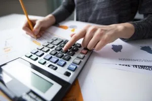 Parou de investir na previdência privada? Entenda o custo da pausa na aposentadoria