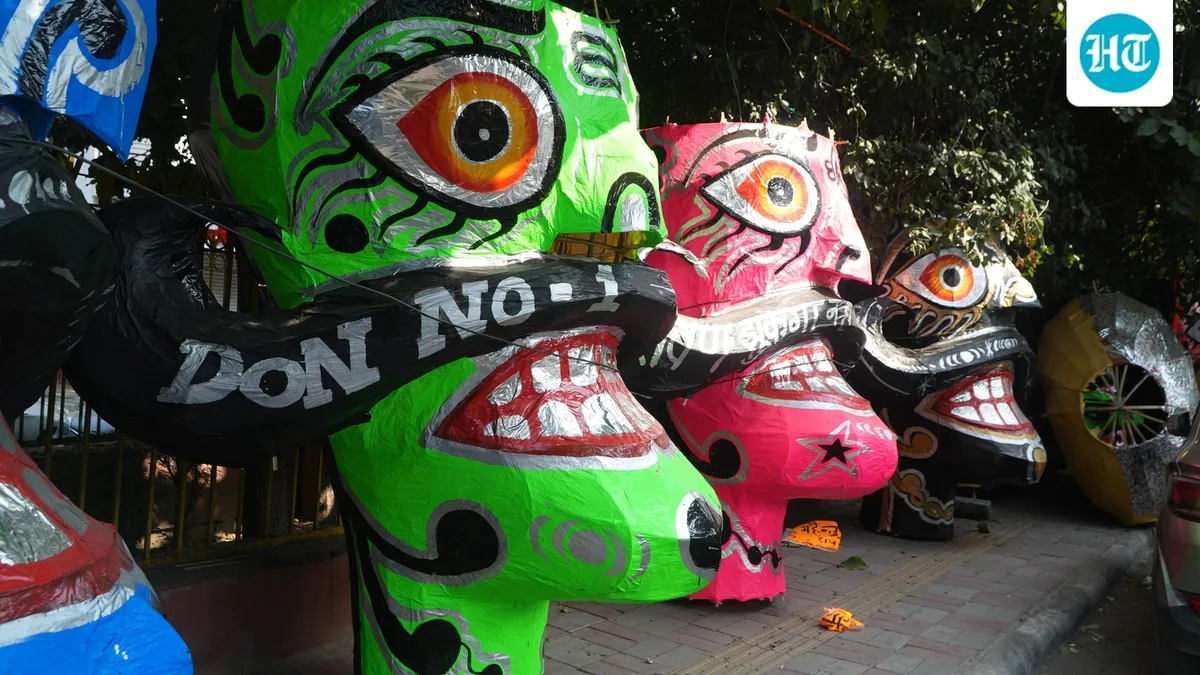 Cockroach effigy to burn alongside Raavan's at Delhi's Ramlila Ground amid CJP protests