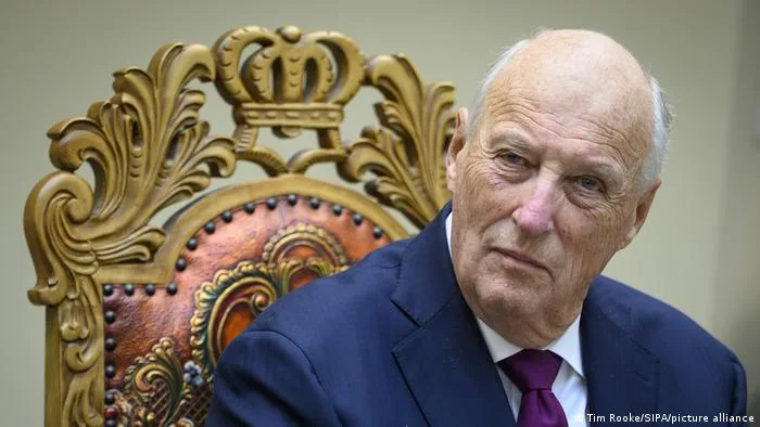 Rei da Noruega, o mais velho monarca europeu, morre aos 89 anos