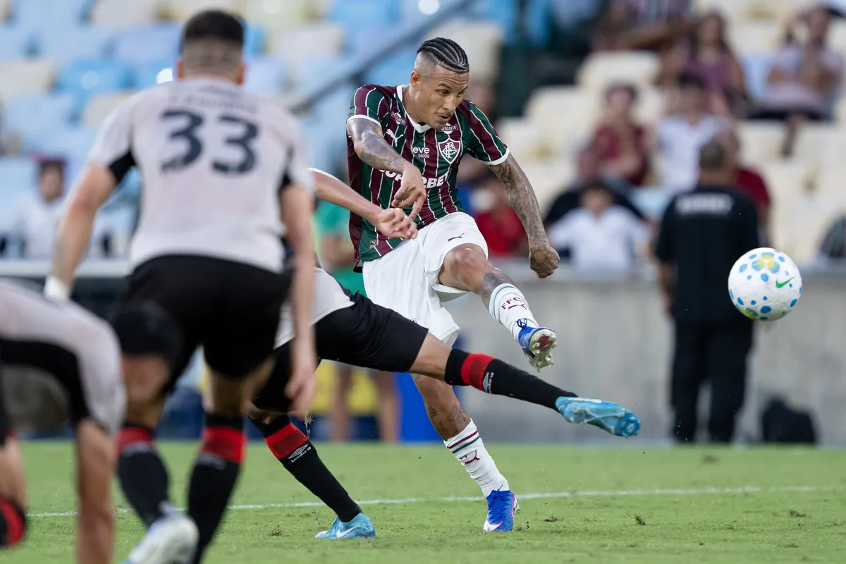 Athletico x Fluminense: além dos três pontos, veja o que está em jogo no duelo do G4 do Brasileirão
