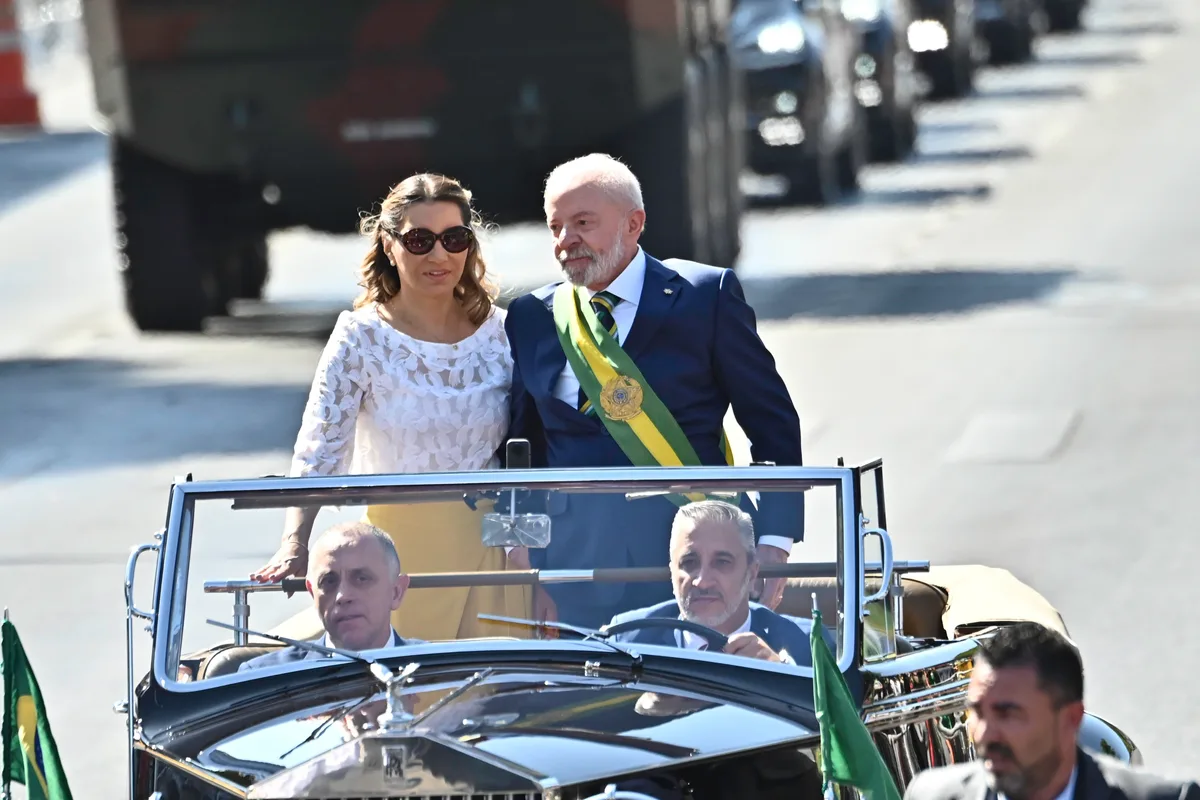 Lula participa de 7 de setembro ao lado de Motta e Alcolumbre; evento terá recados sobre soberania e violência contra a mulher