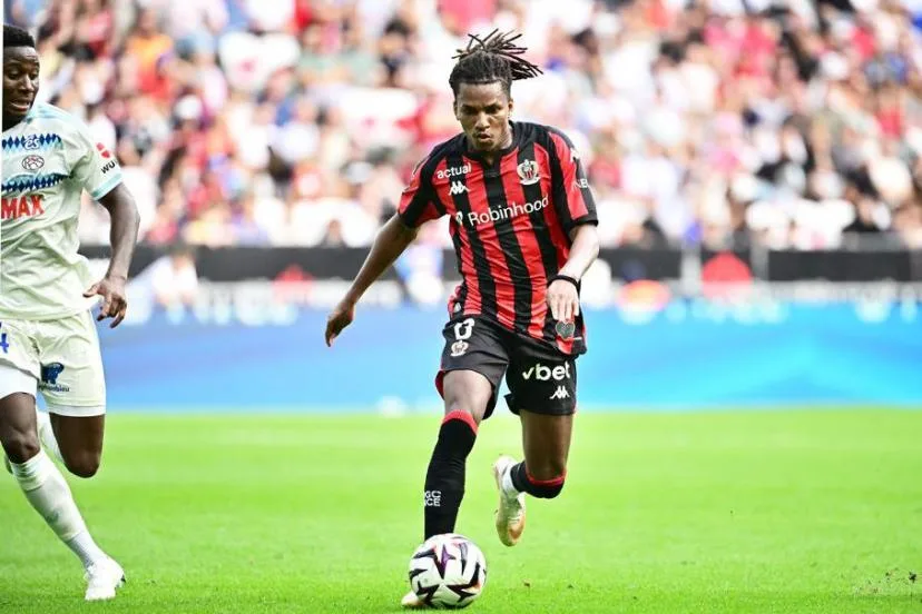 Sur le départ de Nice cet été, « l'ancien » Hicham Boudaoui est finalement une solution inattendue au milieu