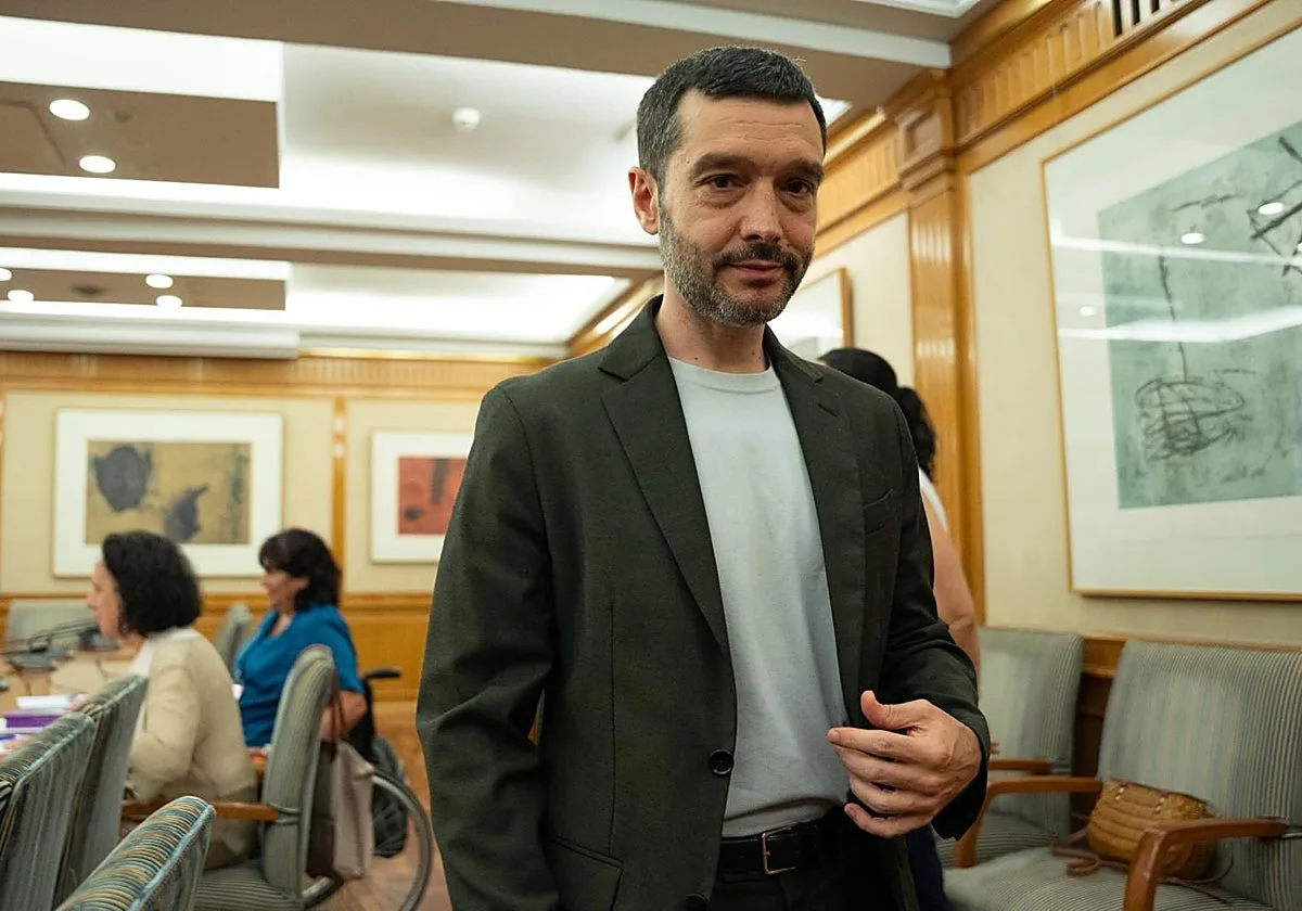 El Gobierno sanciona con un millón de euros a la empresa de alquiler de coches Avis por cobrar tasas «abusivas»