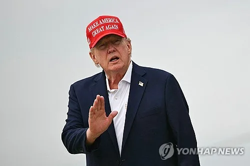 [속보] 트럼프 "나와 김정은 매우 좋은 관계…한미합동훈련 축소 지시"
