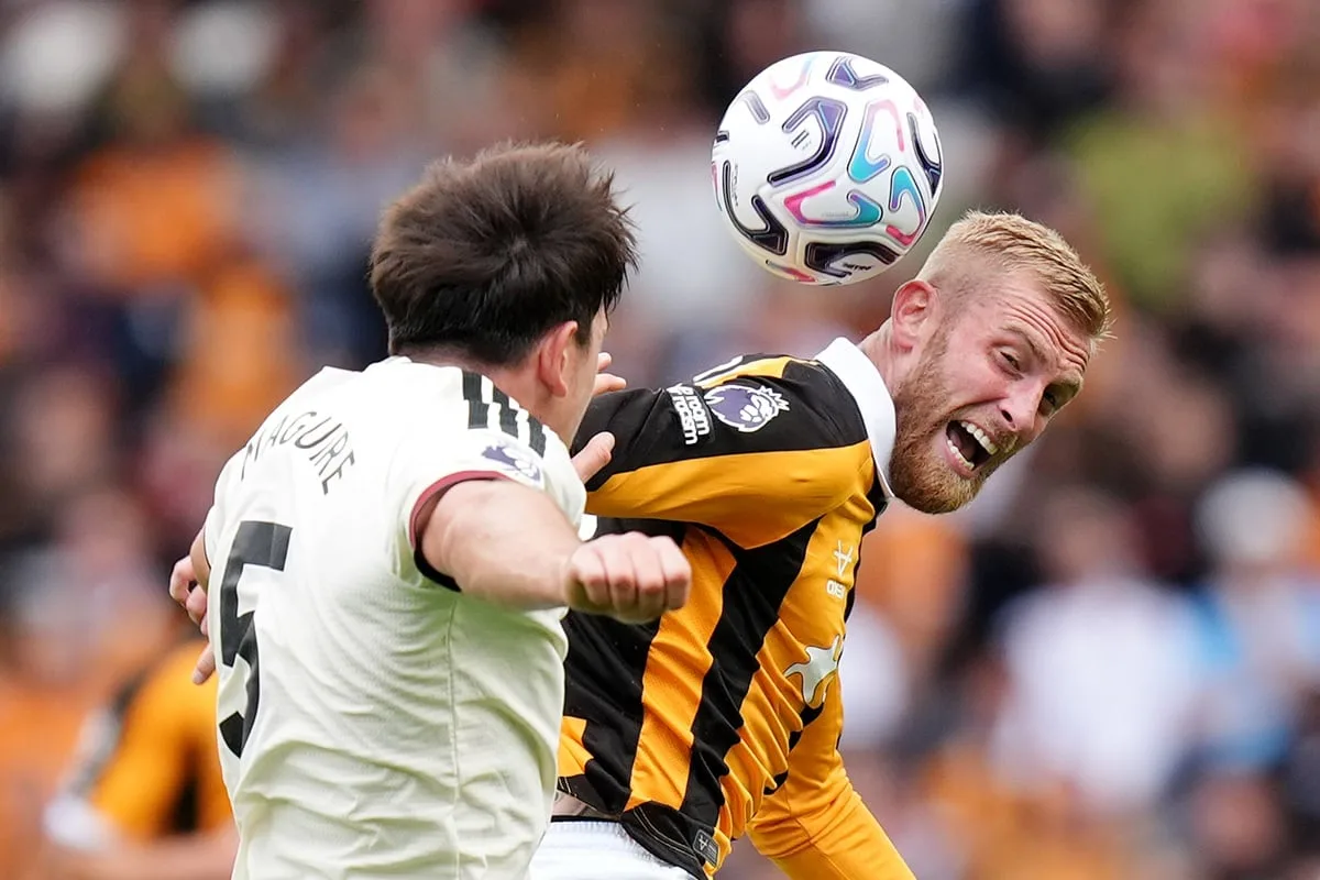 Hull stun Manchester United 2-0 on Premier League return