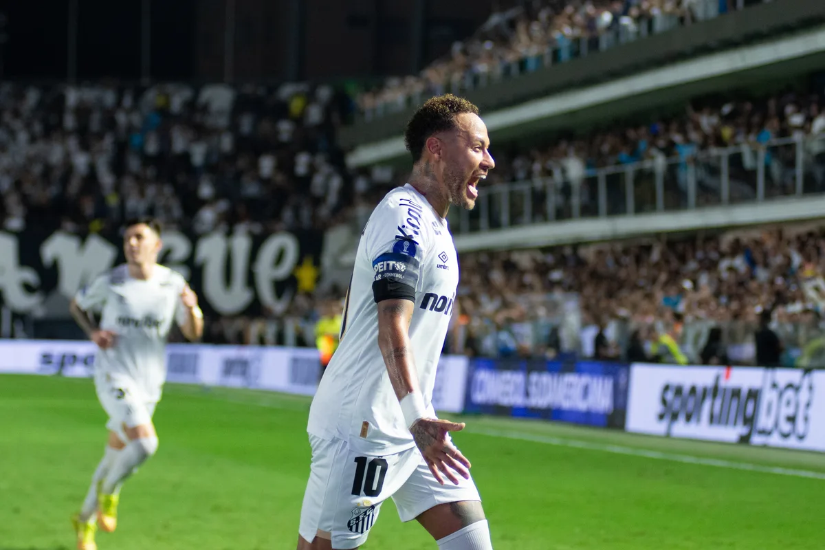 Neymar volta a ser decisivo e engata boa sequência no Santos após Copa do Mundo